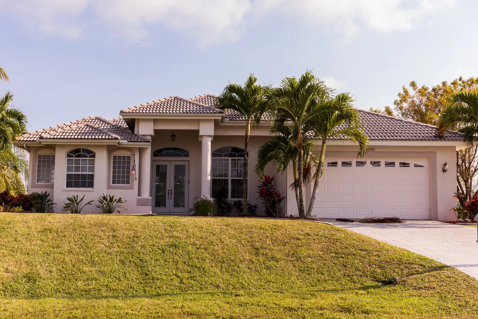 How to Market Your Florida Vacation Home During Shoulder Seasons